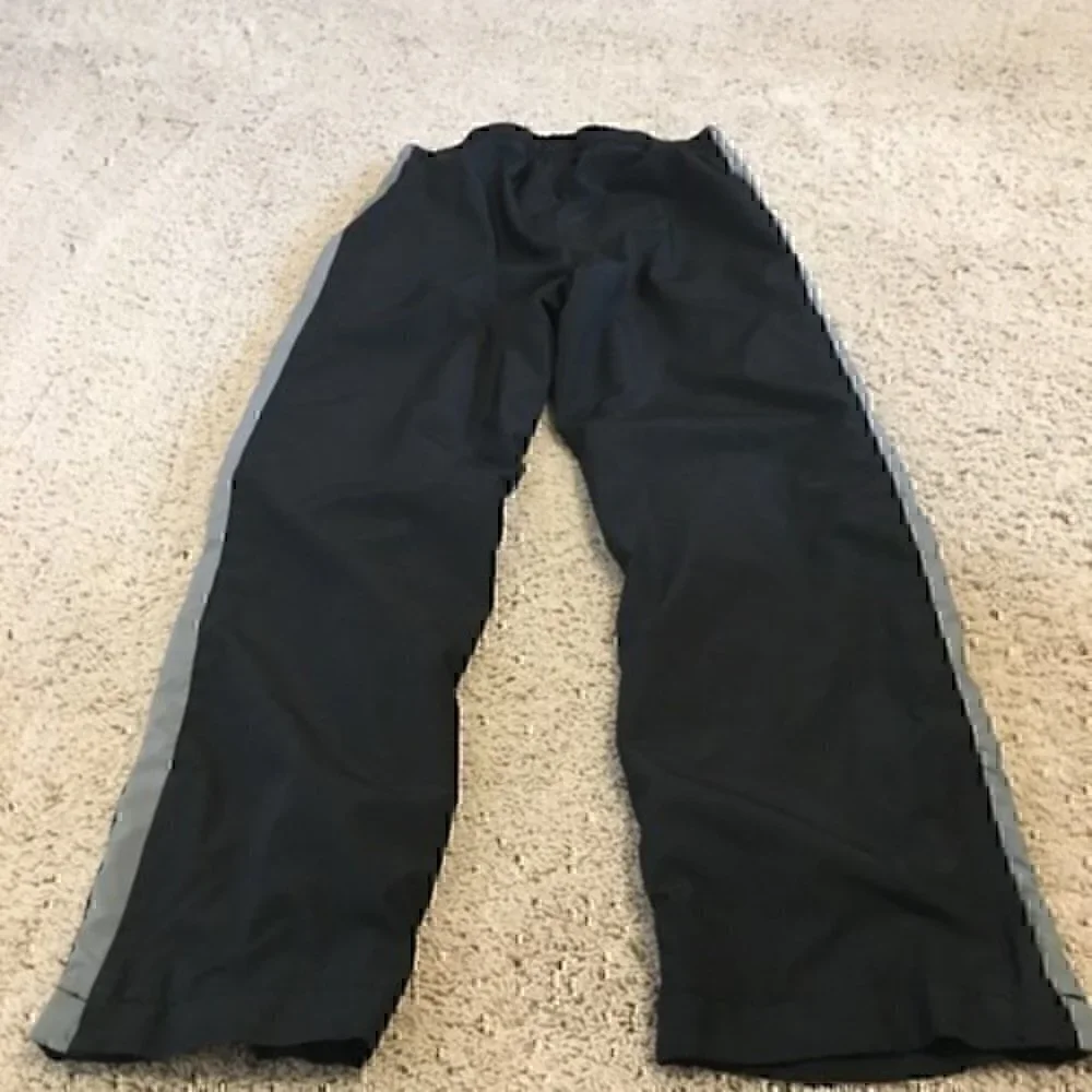 Boys size 10 black Osh Kosh athletic pants